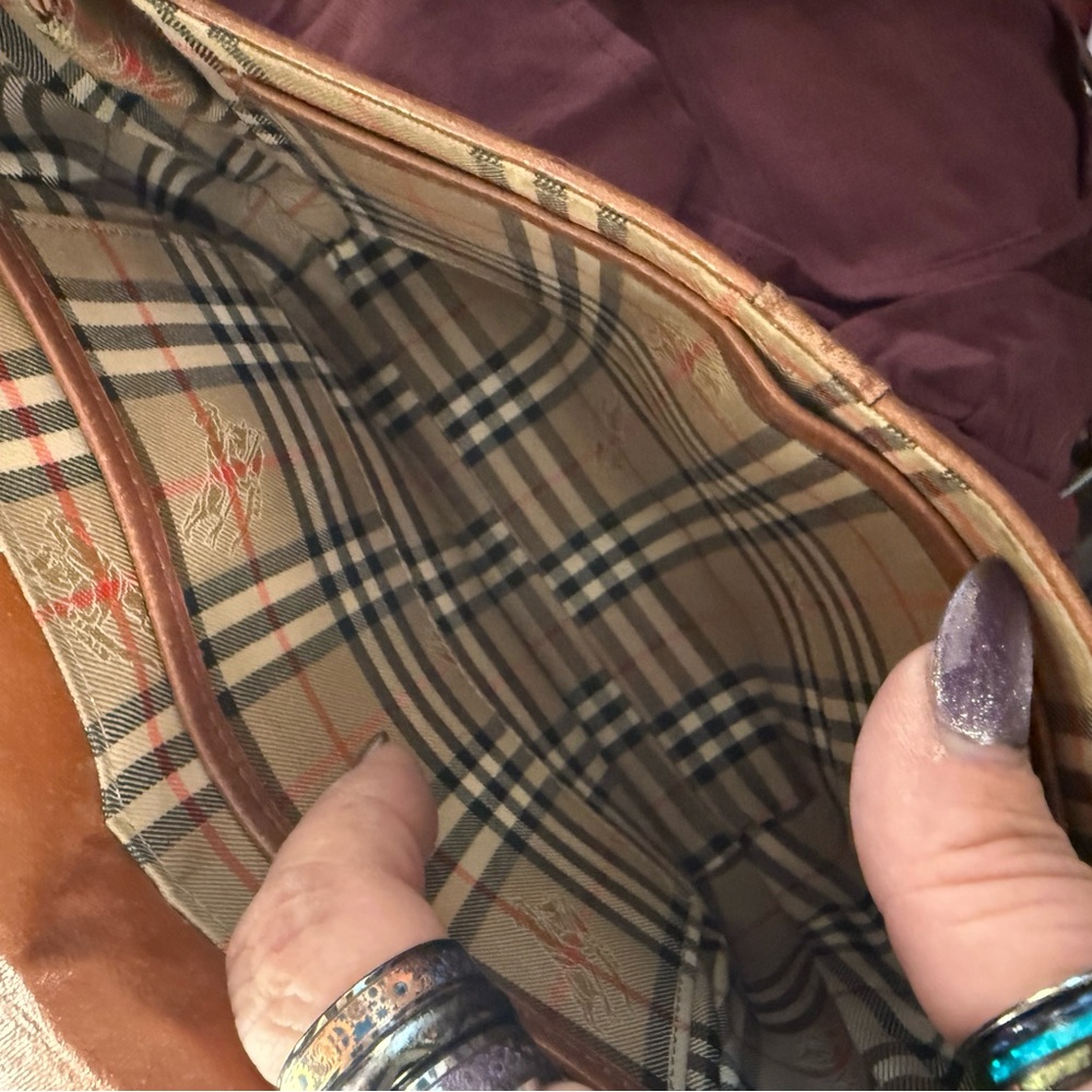 Vintage BurberryTan Leather Crossbody Bag - Picture 4 of 10